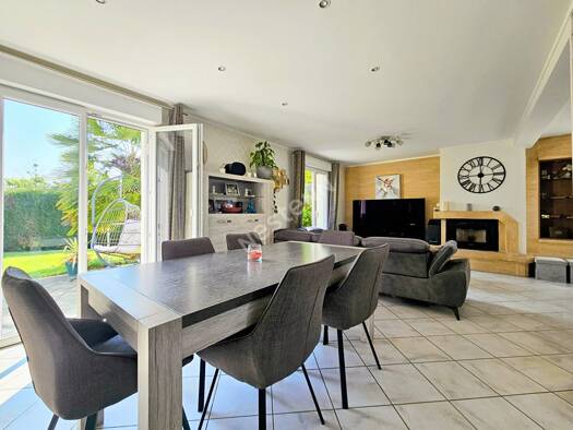 Maison à vendre 388 000 € 5 pièces 3 chambres 84 m² 1 065 m² de terrain Cormeilles-en-Vexin 95830