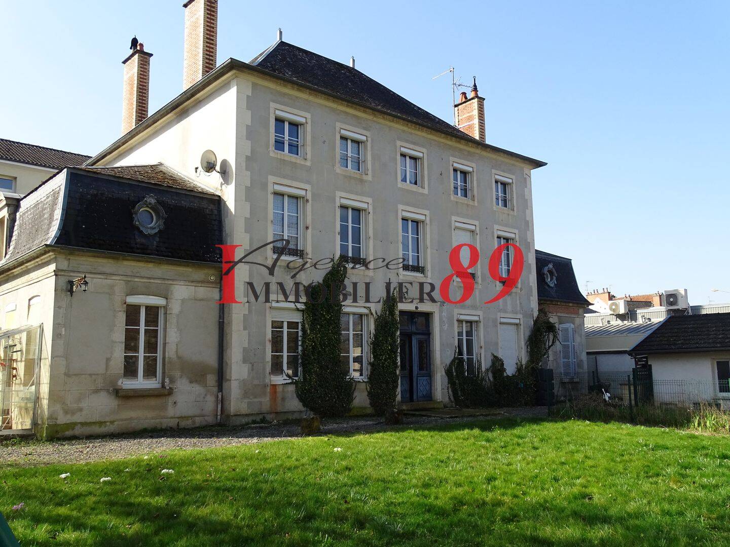 Maison 11 pièces 322 m² · à Châtillon-sur-Seine · 322 m² · 315 000 €