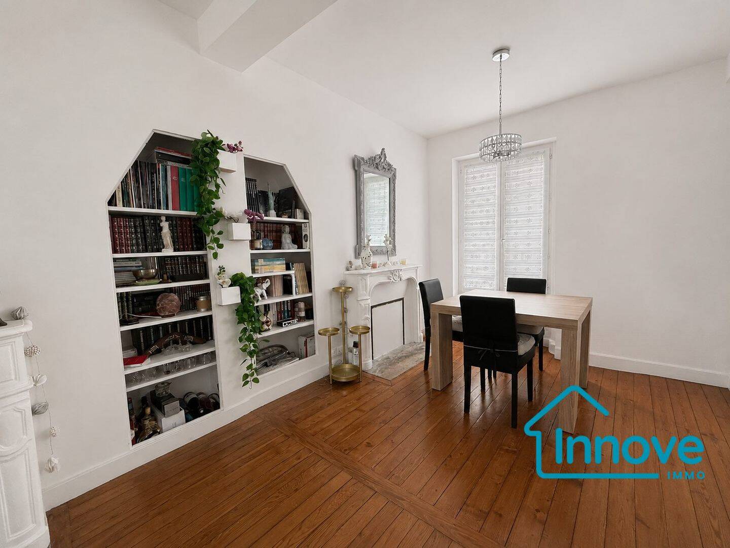 Appartement 2 pièces 48 m² · à Versailles · 47,5 m² · 1 325 €