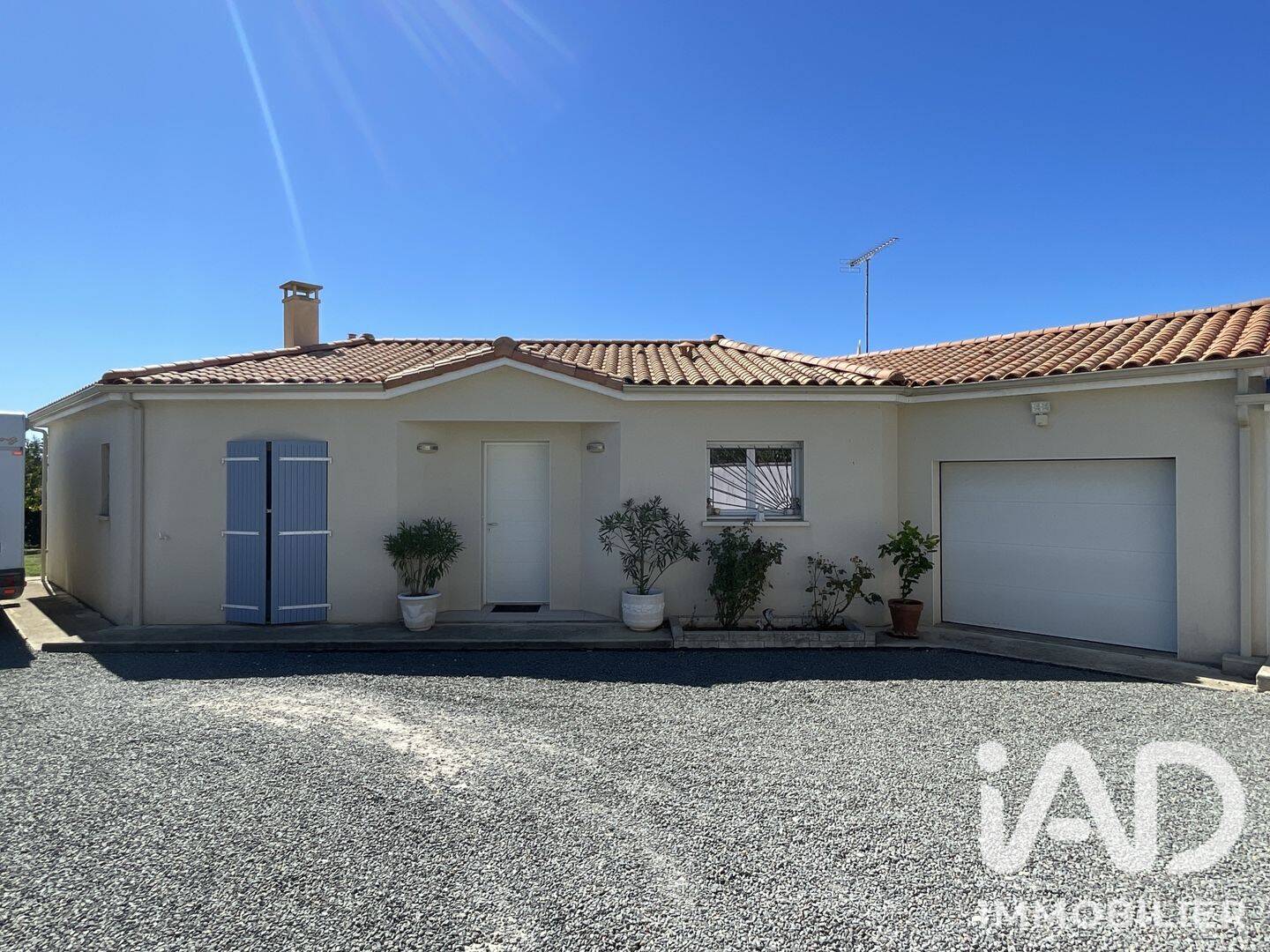 Maison 4 pièces 103 m² · à Gémozac · 102,8 m² · 243 000 €