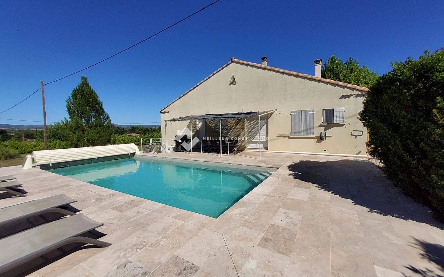Maison 4 pièces 180 m² · à Barjac · 180 m² · 365 000 €