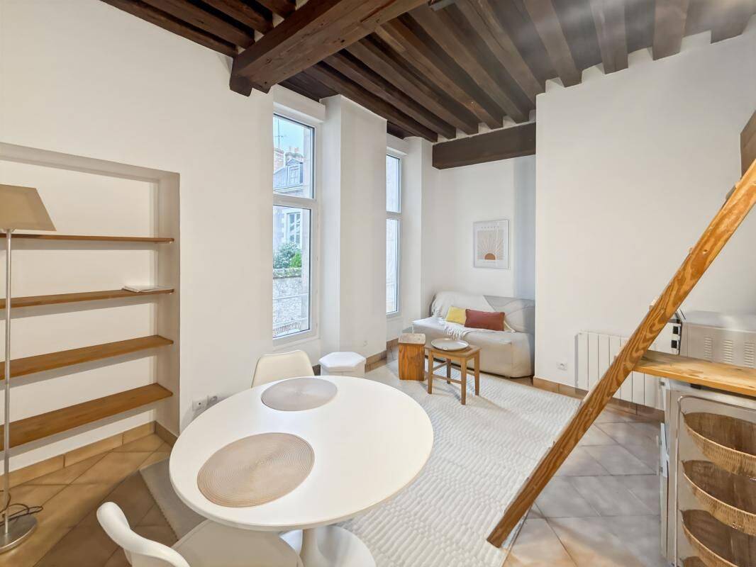 Appartement 1 pièce 22 m² · à Orléans · 21,6 m² · 554 €/mois