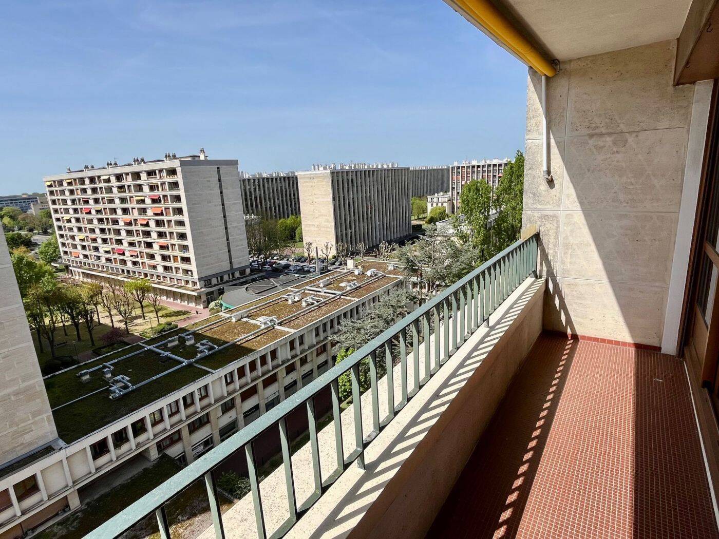 Appartement 4 pièces 72 m² · à Meudon · 72,4 m² · 221 000 €