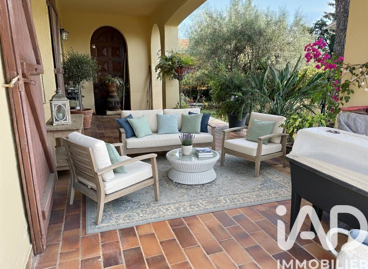 Maison 6 pièces 226 m² · à Saint-Jean-de-Védas · 226 m² · 529 000 €