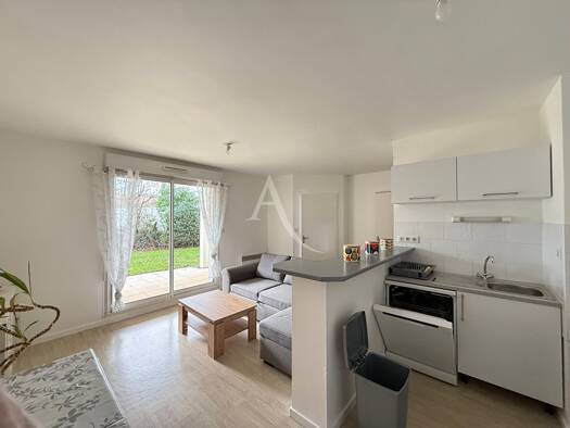 Appartement à louer 625 € 2 pièces 1 chambre 41 m² RDC Le Poiré-sur-Vie 85170