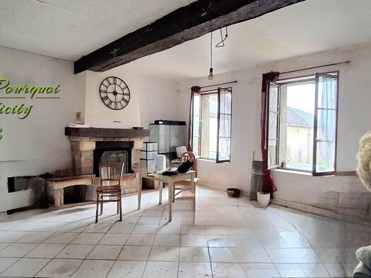 Maison de ville à vendre 176 000 € 8 pièces 5 chambres 180 m² 475 m² de terrain Pavant 02310