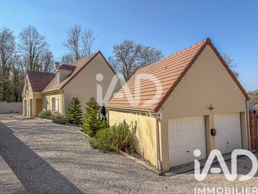 Maison à vendre 435 000 € 5 pièces 4 chambres 135 m² 1 150 m² de terrain La Celle-sur-Morin 77515