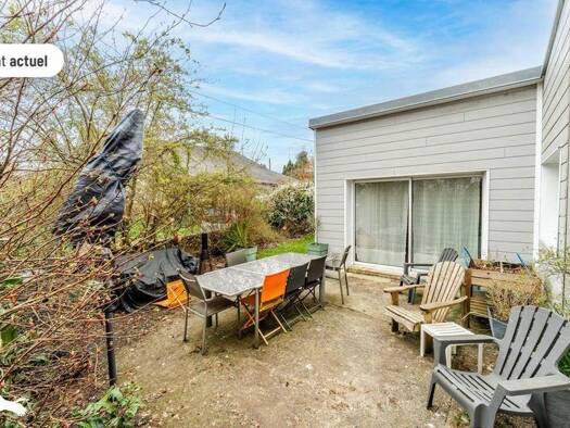 Maison de plain-pied à vendre 241 960 € 7 pièces 5 chambres 157 m² 5 538 m² de terrain Châteauneuf-du-Faou 29520