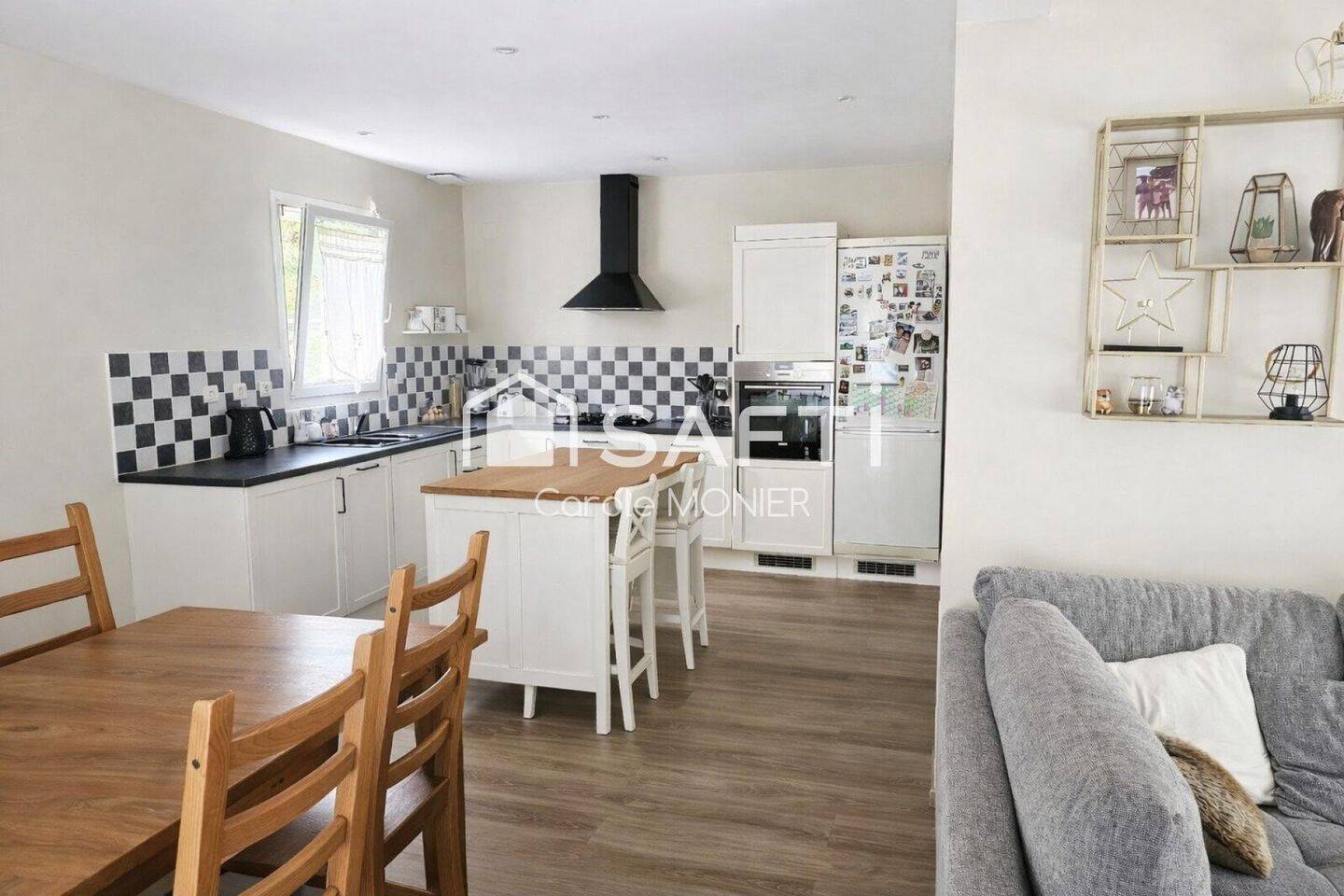 Maison 6 pièces 108 m² · à Saint-Martin-de-May · 108 m² · 326 000 €