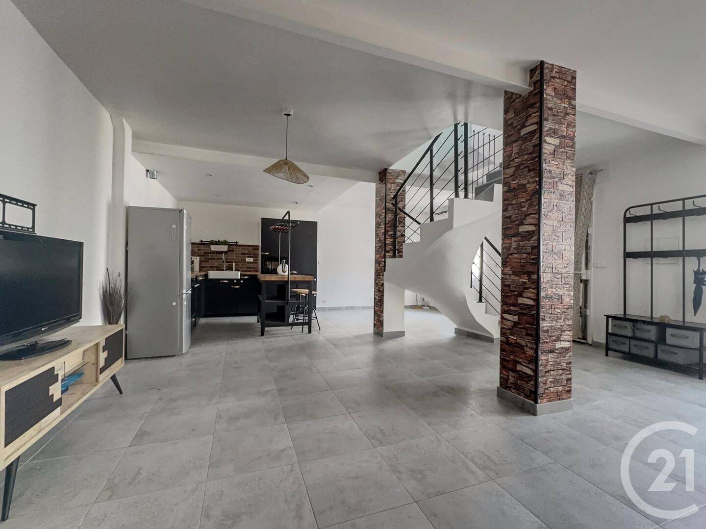 Maison 4 pièces 91 m² · à Bougival · 90,6 m² · 375 000 €