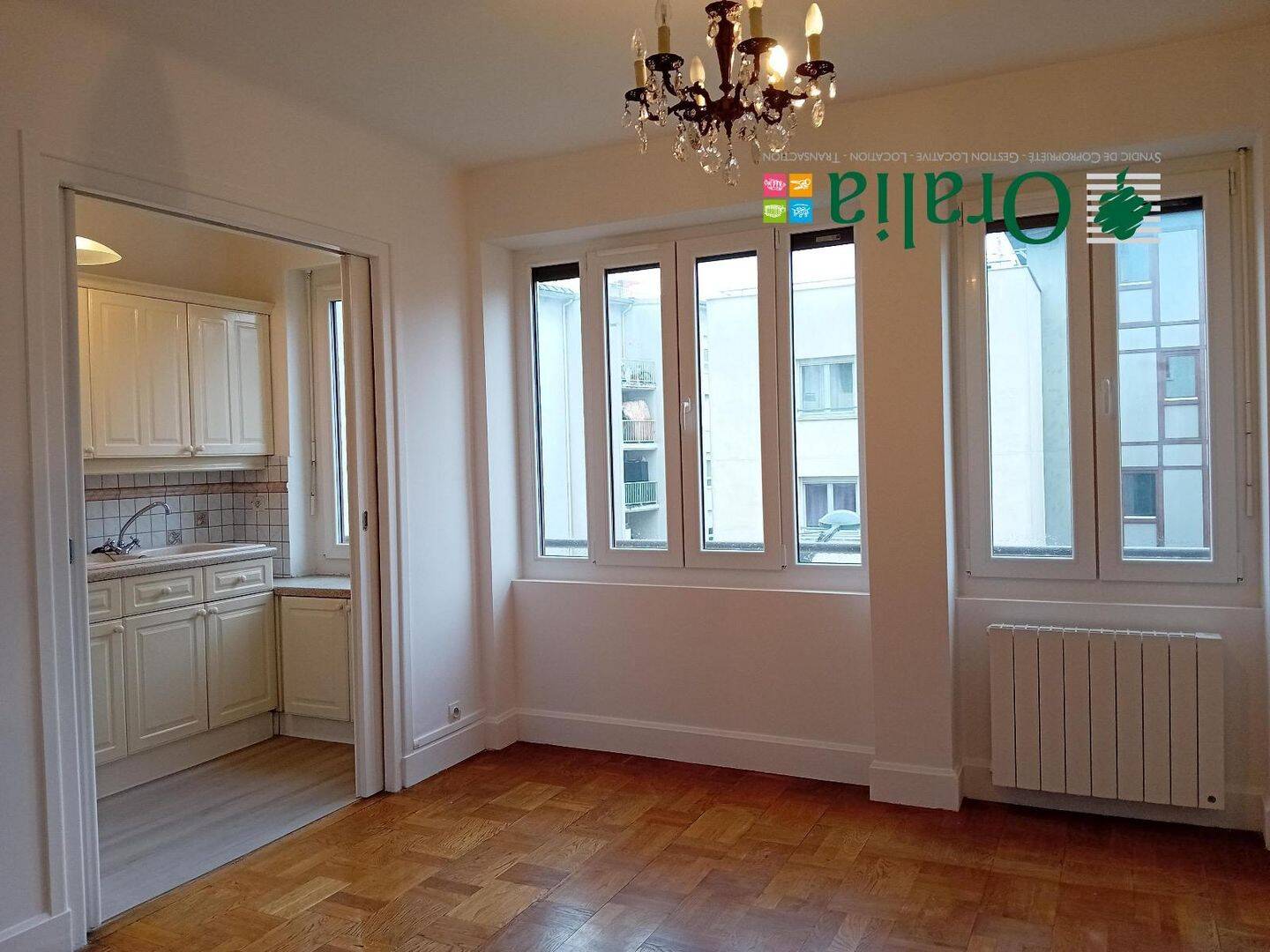 Appartement 3 pièces 53 m² · à Lyon 8ème Arrondissement · 53 m² · 882 €