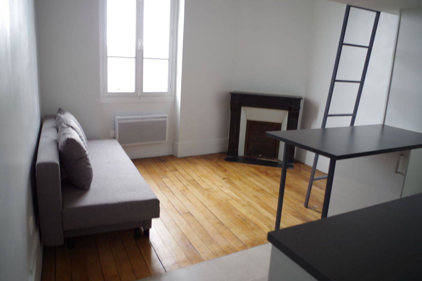 Appartement 1 pièce 23 m² · à Clichy · 23 m² · 820 €