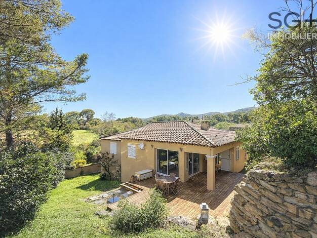 Maison à vendre 637 000 € 5 pièces 4 chambres 130 m² 811 m² de terrain Les Camoins Marseille 11ème arrondissement 13011