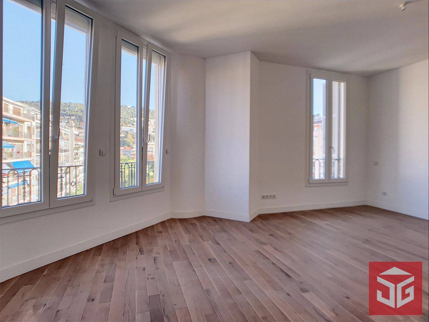 Appartement 1 pièce 35 m² · à Nice · 35 m² · 852 €/mois