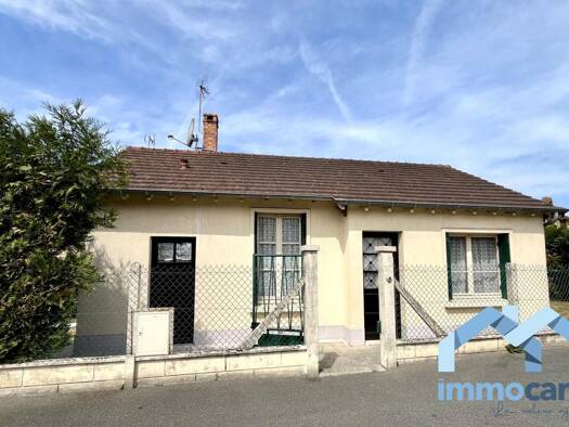 Maison à vendre 245 000 € 3 pièces 2 chambres 50 m² 378 m² de terrain Ozoir-la-Ferrière 77330