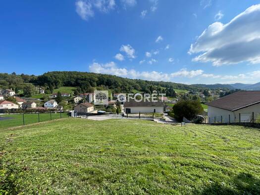 Terrain à vendre 95 000 € 1 014 m² de terrain Lons-le-Saunier 39000