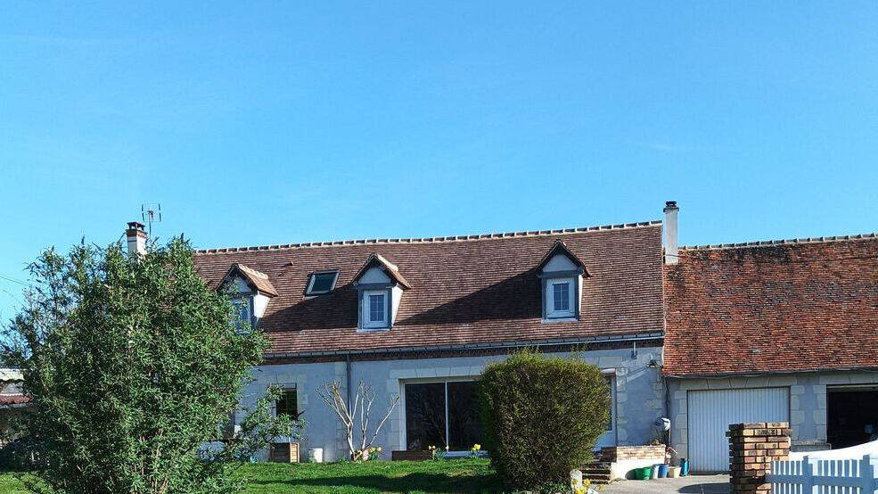Maison 4 pièces 124 m² · à Argenvilliers · 124 m² · 210 500 €