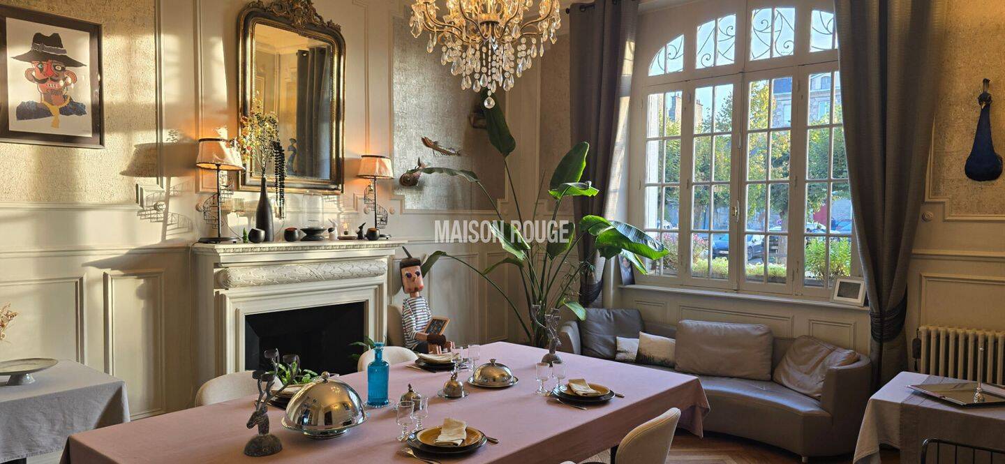 Maison 8 pièces 236 m² · à Dinan · 236 m² · 995 600 €