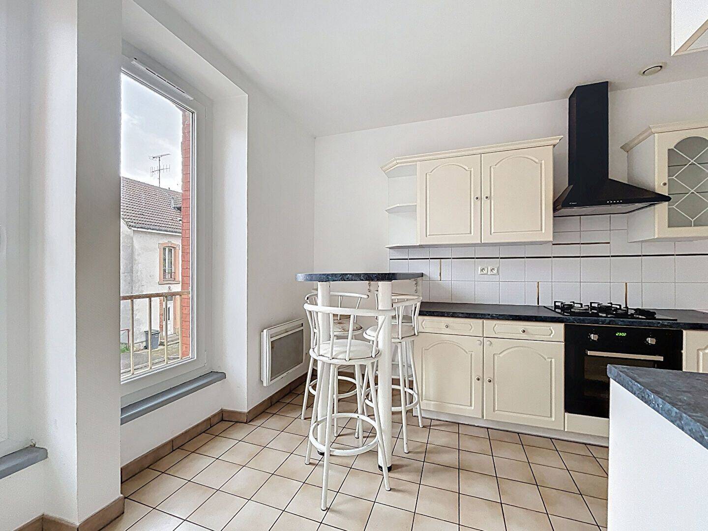 Appartement 4 pièces 79 m² · à Thaon-les-Vosges · 78,8 m² · 650 €/mois