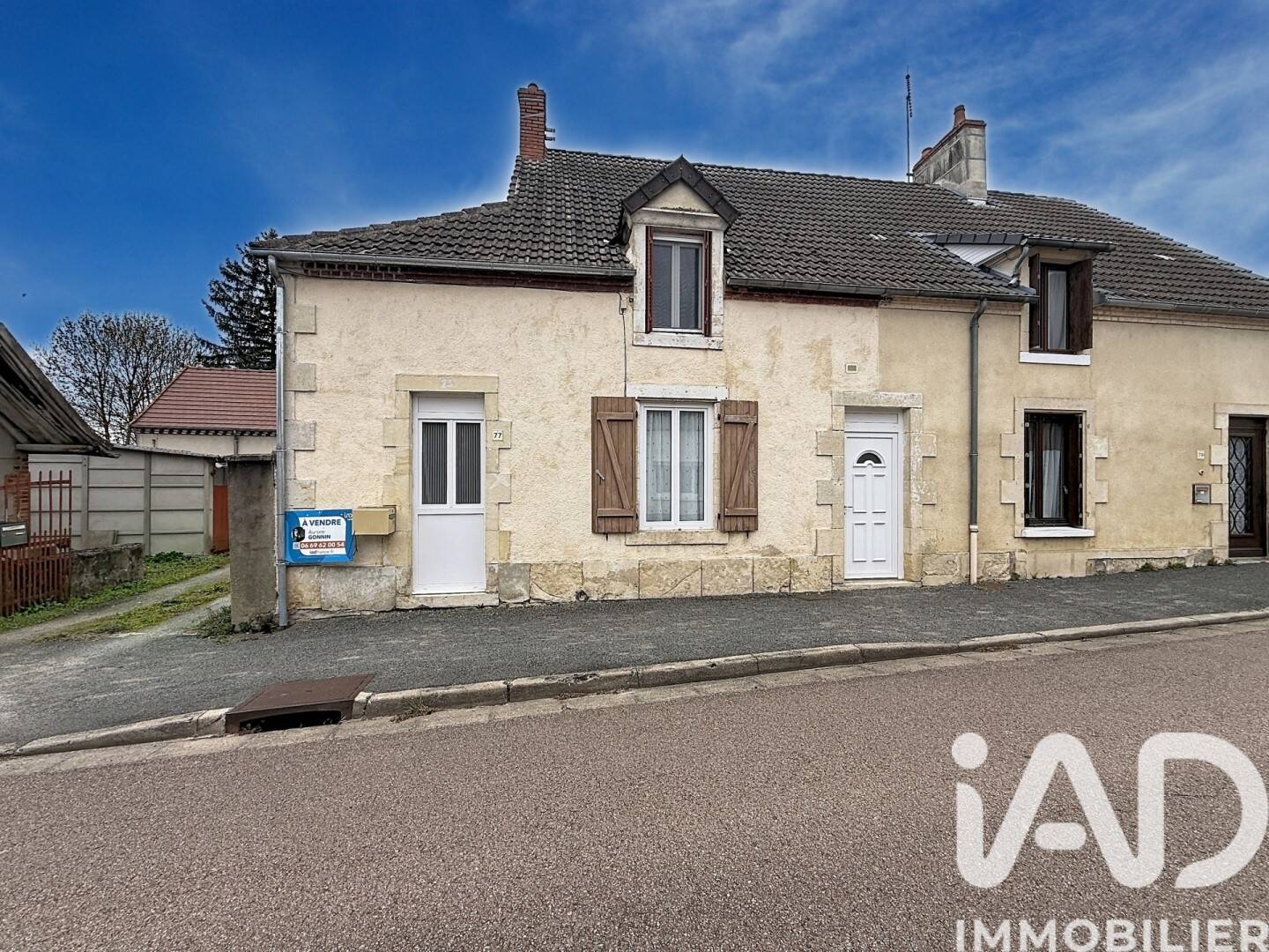 Maison 4 pièces 99 m² · à Saint-Pierre-le-Moûtier · 99,3 m² · 94 500 €
