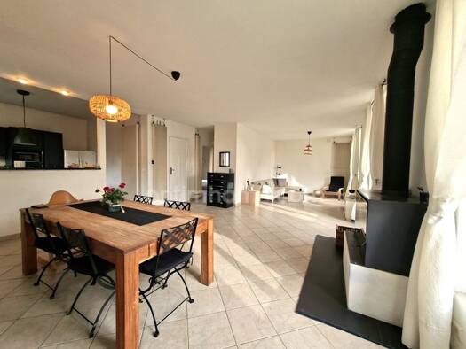 Maison à vendre 438 000 € 9 pièces 6 chambres 200 m² 460 m² de terrain Les Dourbes Digne-les-Bains 04000