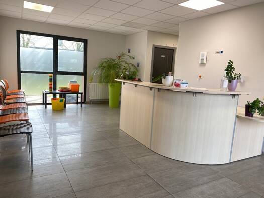 Espace bureau à vendre 920 200 € 337 m² de bureaux Isneauville 76230