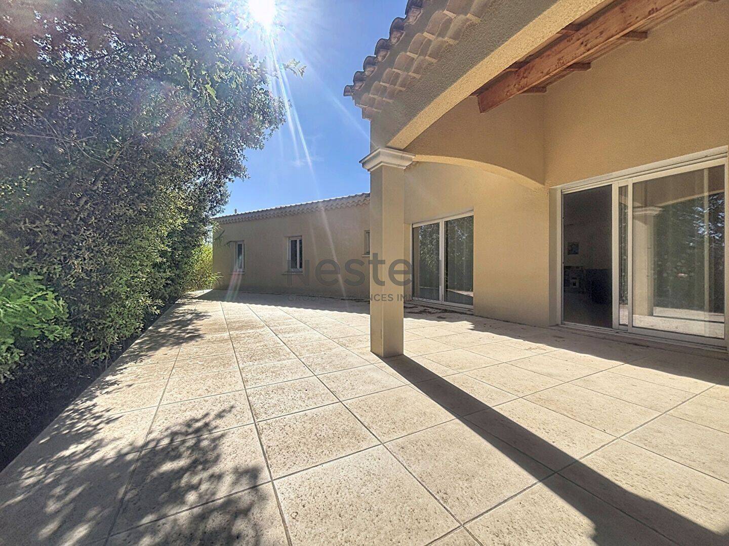 Maison 5 pièces 136 m² · à Mondragon · 136 m² · 324 500 €