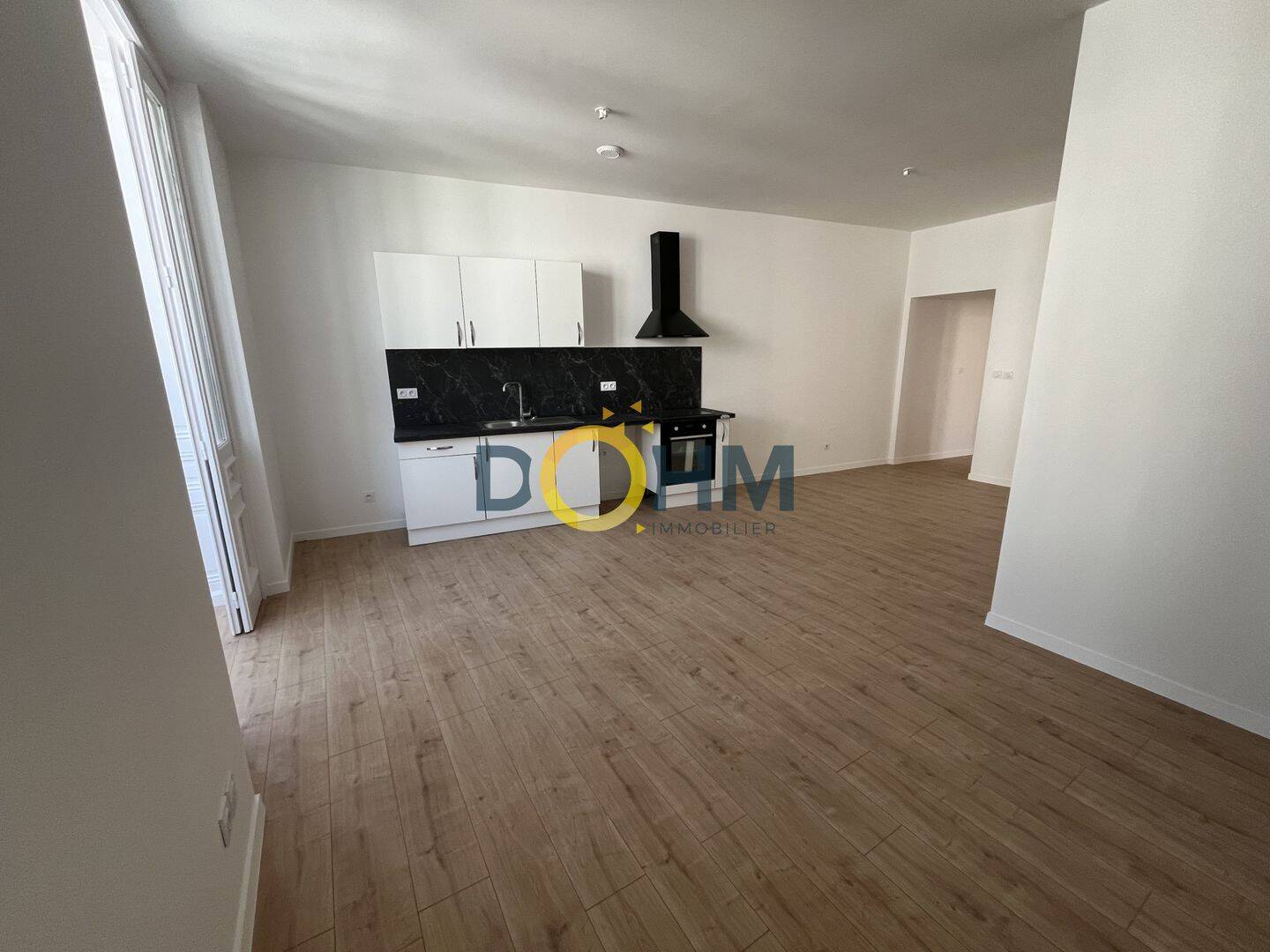Appartement 4 pièces 83 m² · à Le Chambon-Feugerolles · 82,8 m² · 700 €/mois