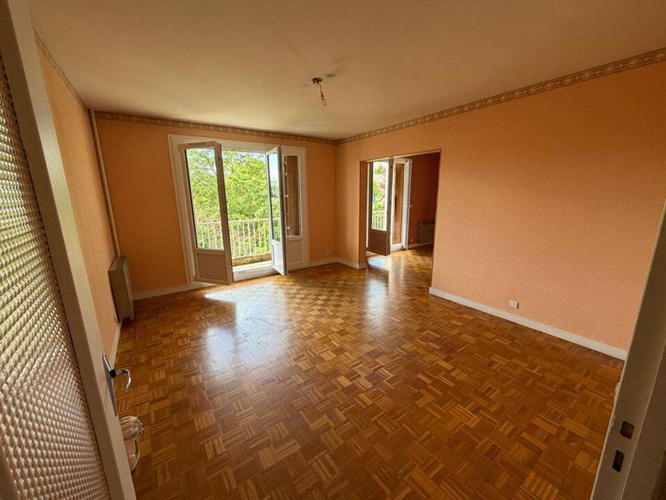 Appartement 4 pièces 80 m² · à Nevers · 80 m² · 93 000 €