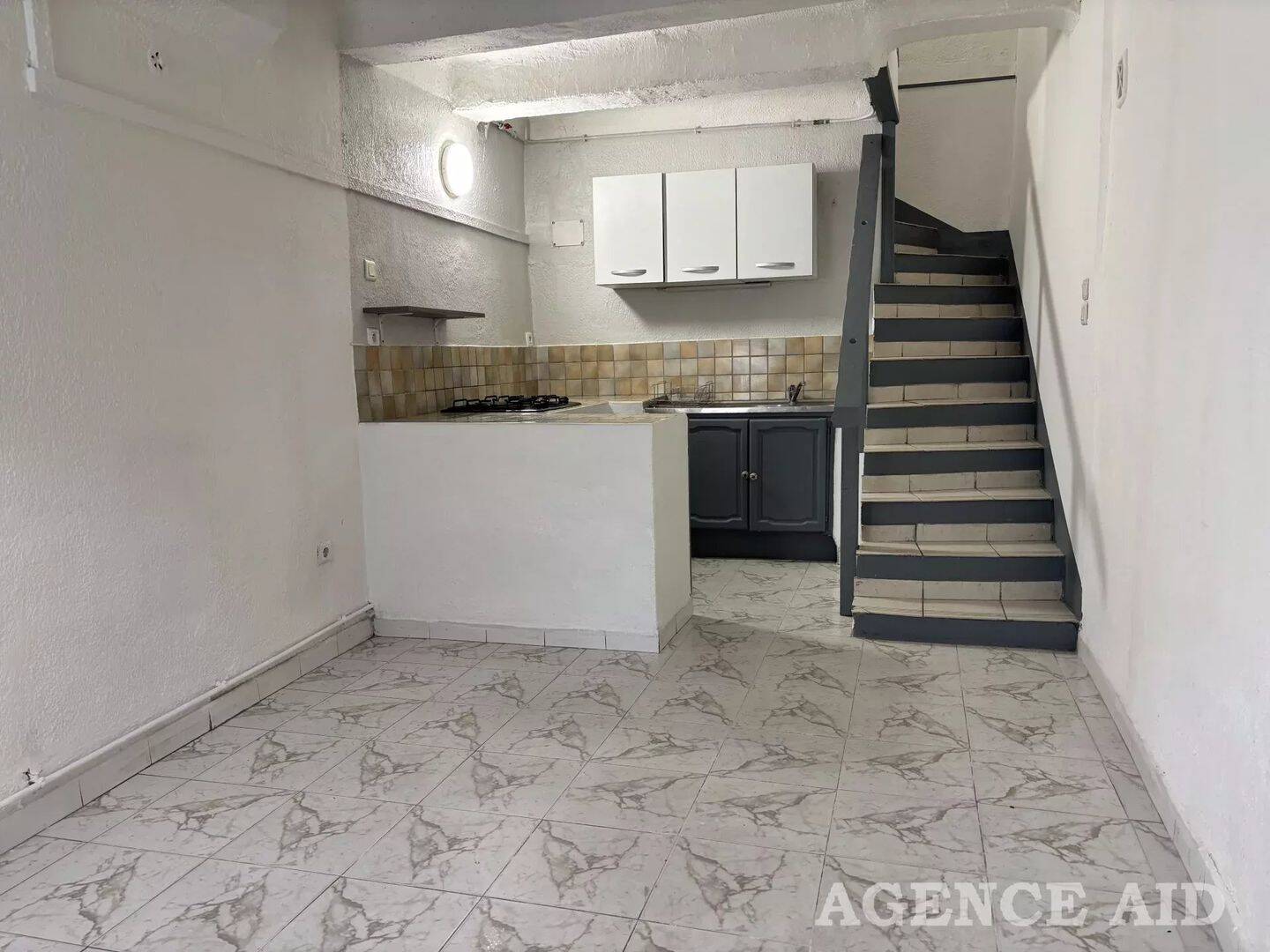 Appartement 4 pièces 64 m² · à Cuges-les-Pins · 63,8 m² · 663 €
