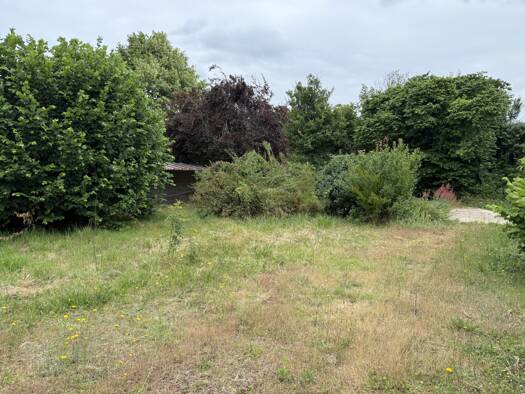 Terrain constructible viabilisé à vendre 44 000 € 500 m² de terrain Roches-Prémarie-Andillé 86340