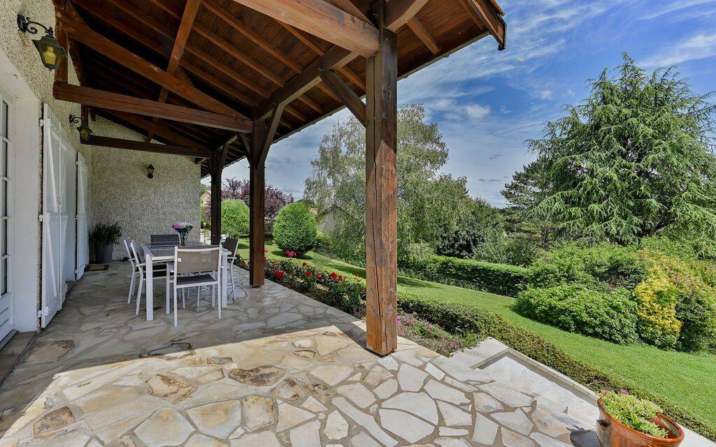 Maison 5 pièces 135 m² · à Saint-Cyr-au-Mont-d'Or · 135 m² · 780 000 €