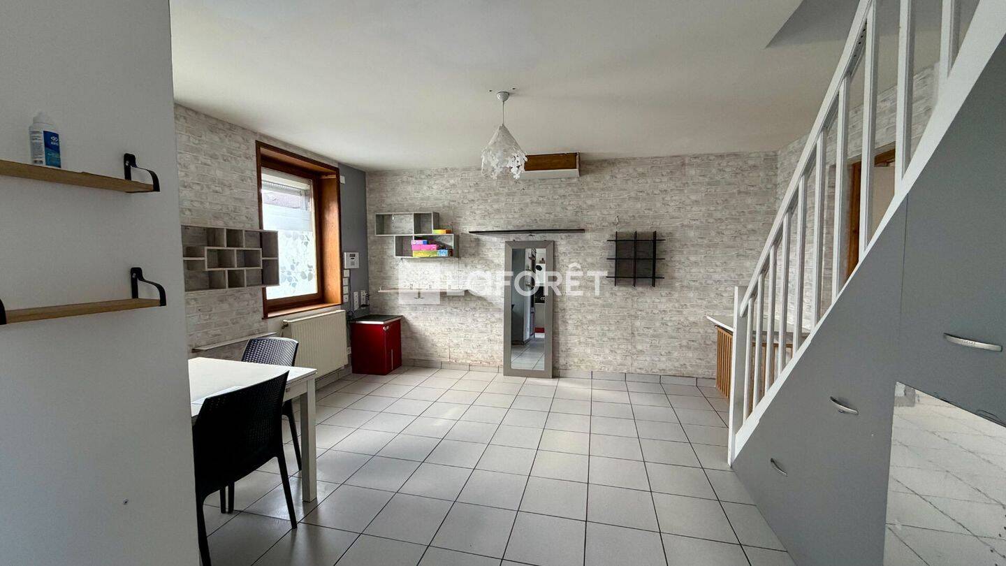 Maison 4 pièces 80 m² · à Villeneuve-d'Ascq · 79,5 m² · 220 000 €