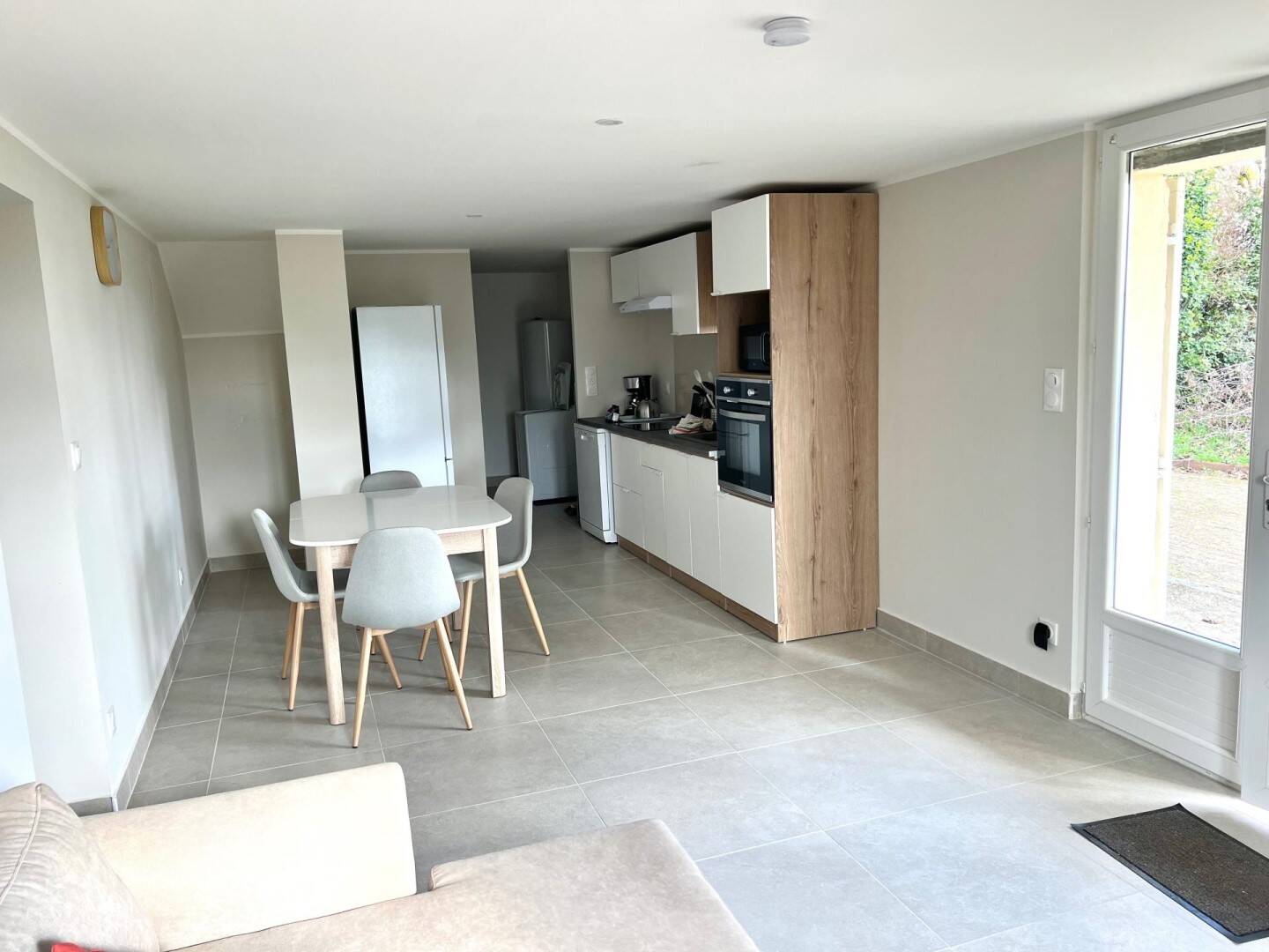 Appartement 3 pièces 62 m² · à Saint-Jean-d'Angély · 62 m² · 1 000 €