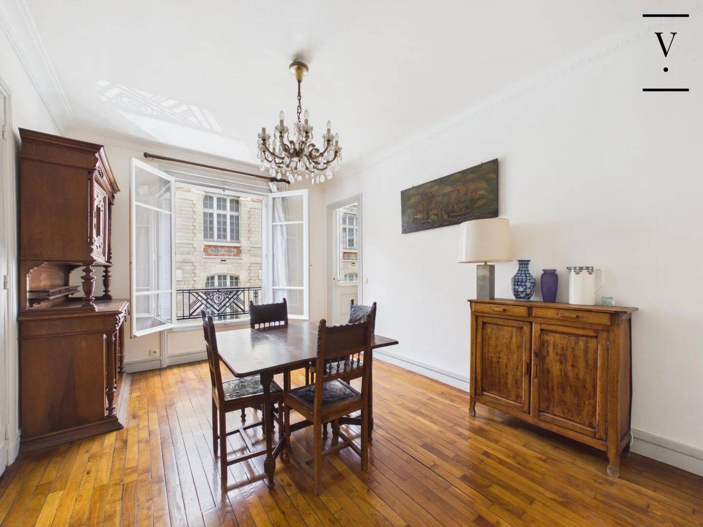 Appartement 3 pièces 71 m² · à Paris 11ème Arrondissement · 71 m² · 2 300 €/mois
