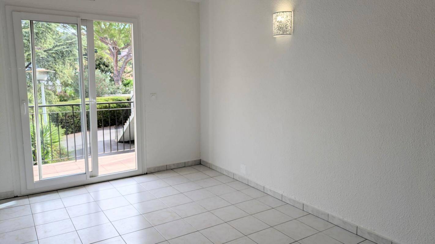 Appartement 1 pièce 21 m² · à Pégomas · 21 m² · 770 €/mois