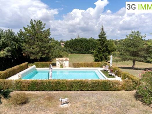 Villa à vendre 363 000 € 7 pièces 5 chambres 170 m² 5 000 m² de terrain Castelnau-Montratier 46170