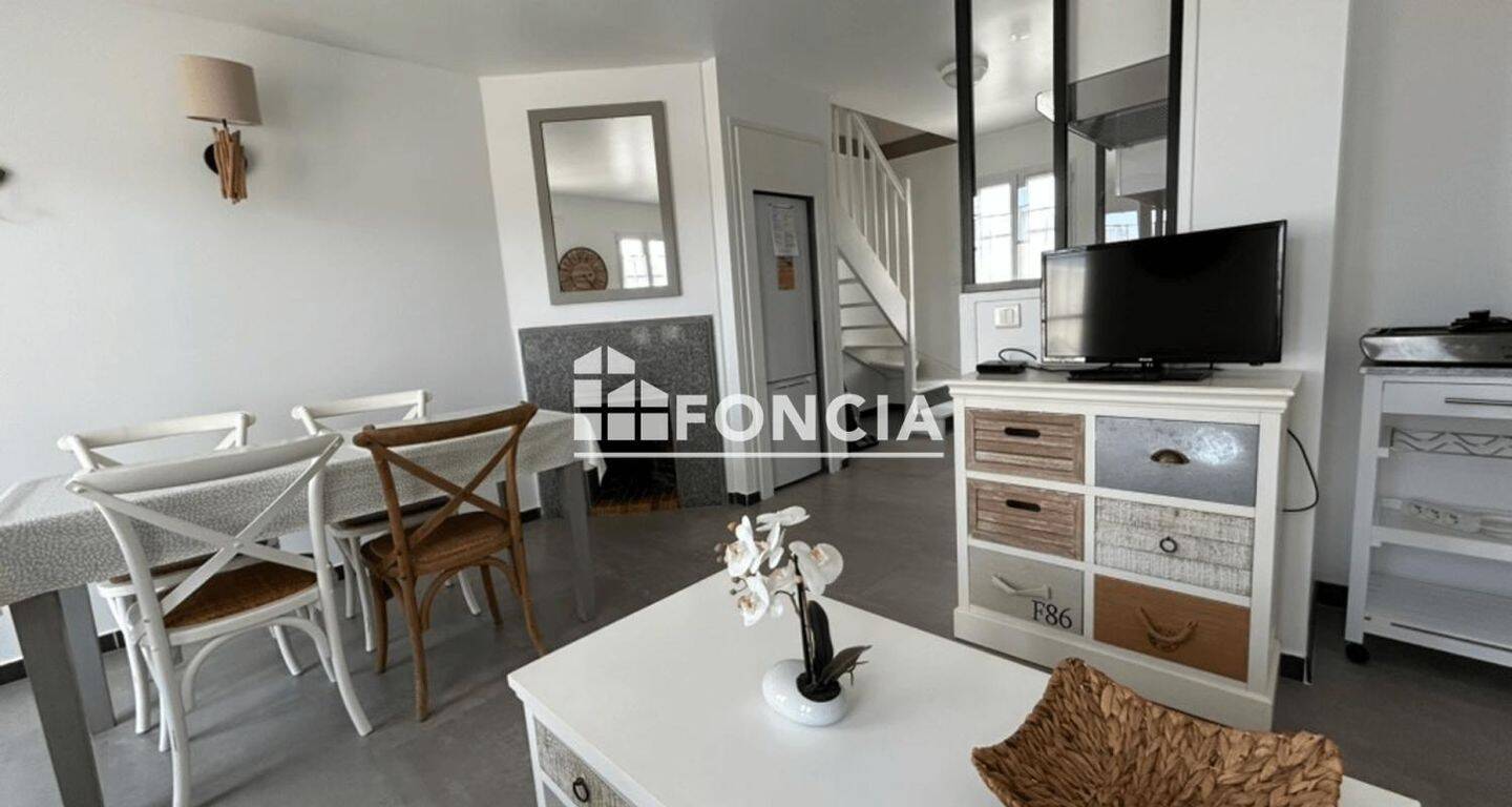 Maison 3 pièces 46 m² · à La Flotte · 46 m² · 350 000 €
