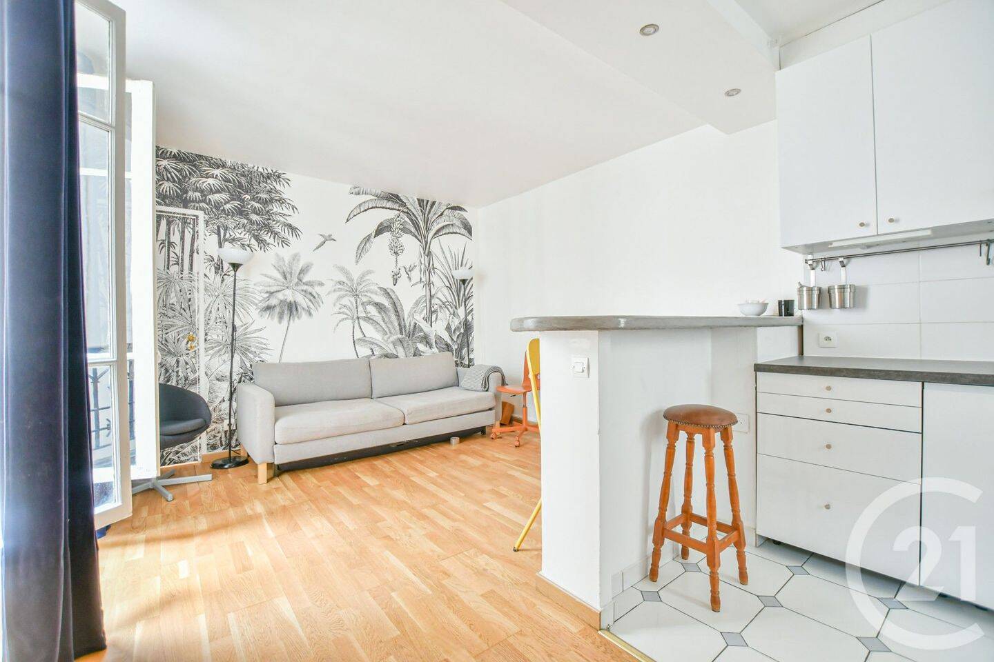 Appartement 3 pièces 54 m² · à Paris 16ème Arrondissement · 53,8 m² · 1 767 €