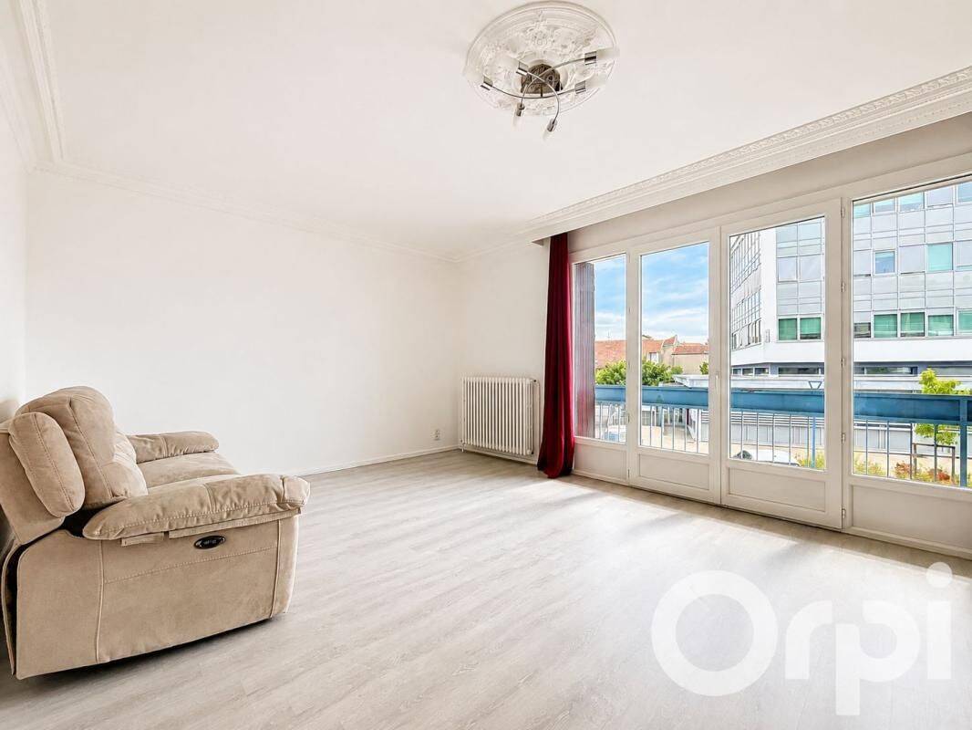 Appartement 4 pièces 113 m² · à Saint-Gaudens · 113 m² · 110 000 €
