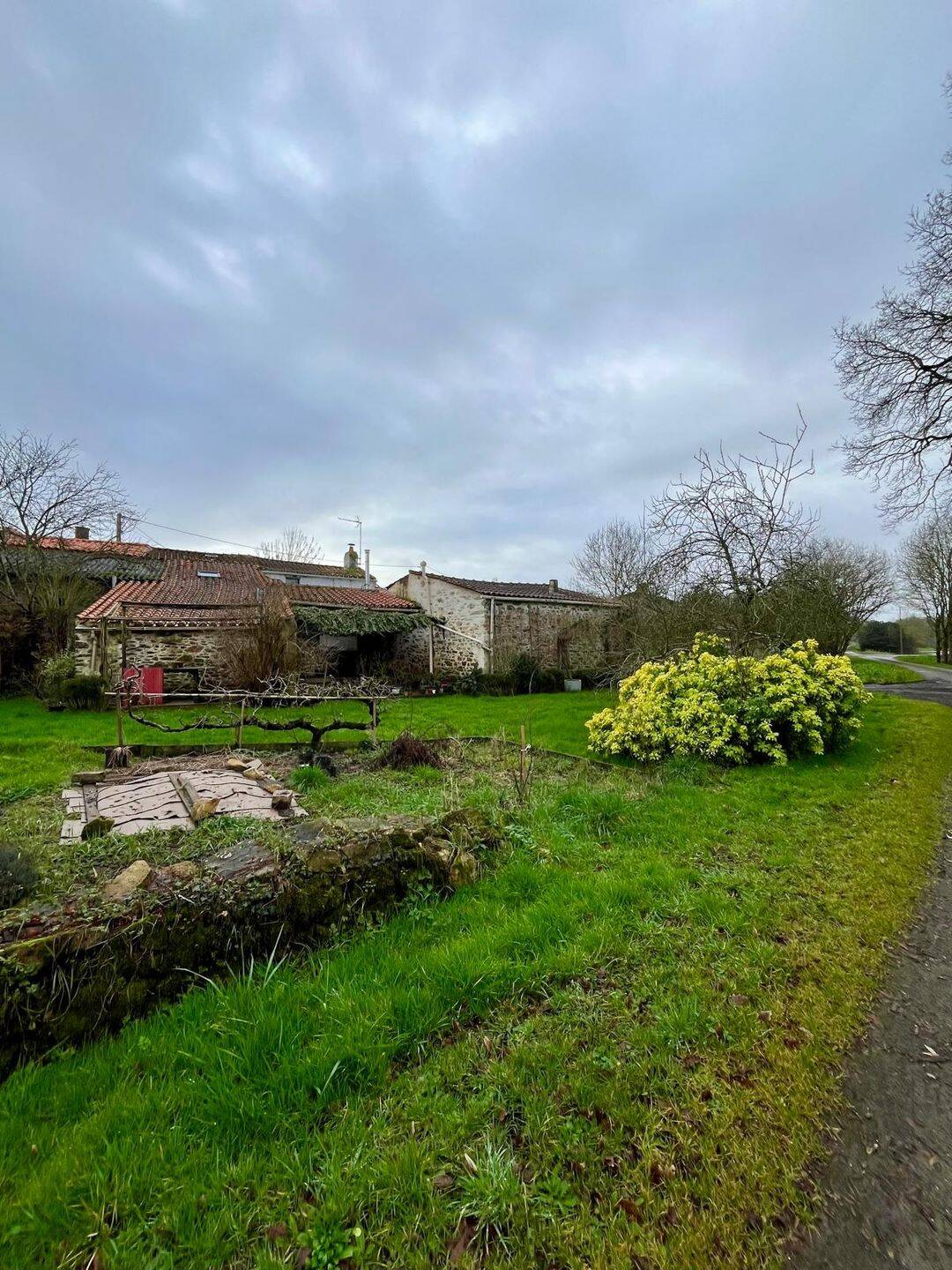 Maison 5 pièces 151 m² · à Legé · 151 m² · 267 000 €