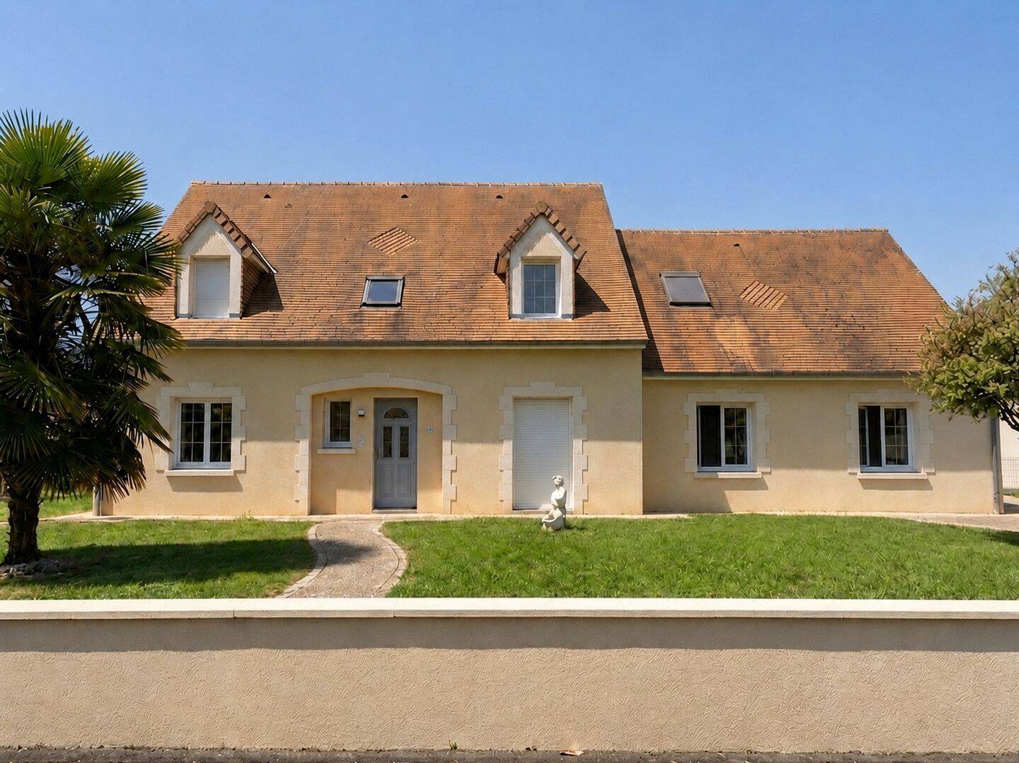 Maison 8 pièces 150 m² · à La Bazoge · 150 m² · 356 000 €