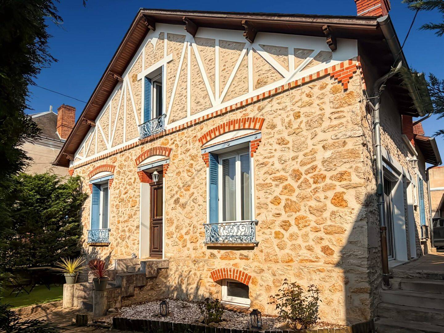 Maison 6 pièces 112 m² · à Le Malesherbois · 112 m² · 275 000 €