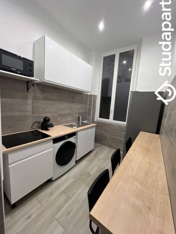 1 pièce 10 m² · à Marseille 1er Arrondissement · 10 m² · 490 €/mois