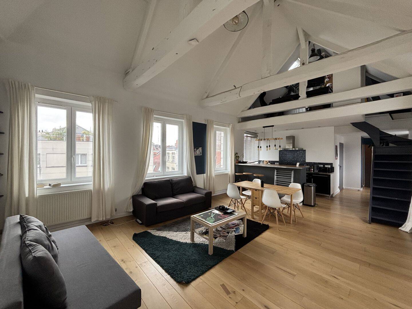 Appartement 3 pièces 85 m² · à Lille · 85 m² · 1 460 €/mois