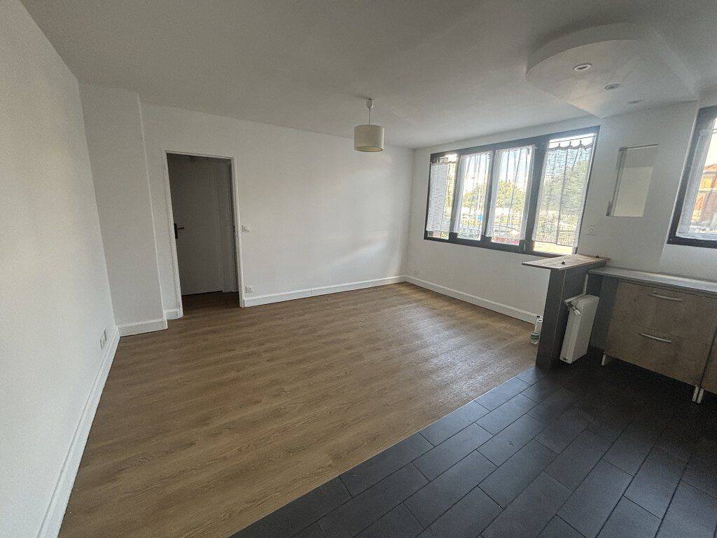 Appartement 2 pièces 35 m² · à La Courneuve · 35 m² · 920 €