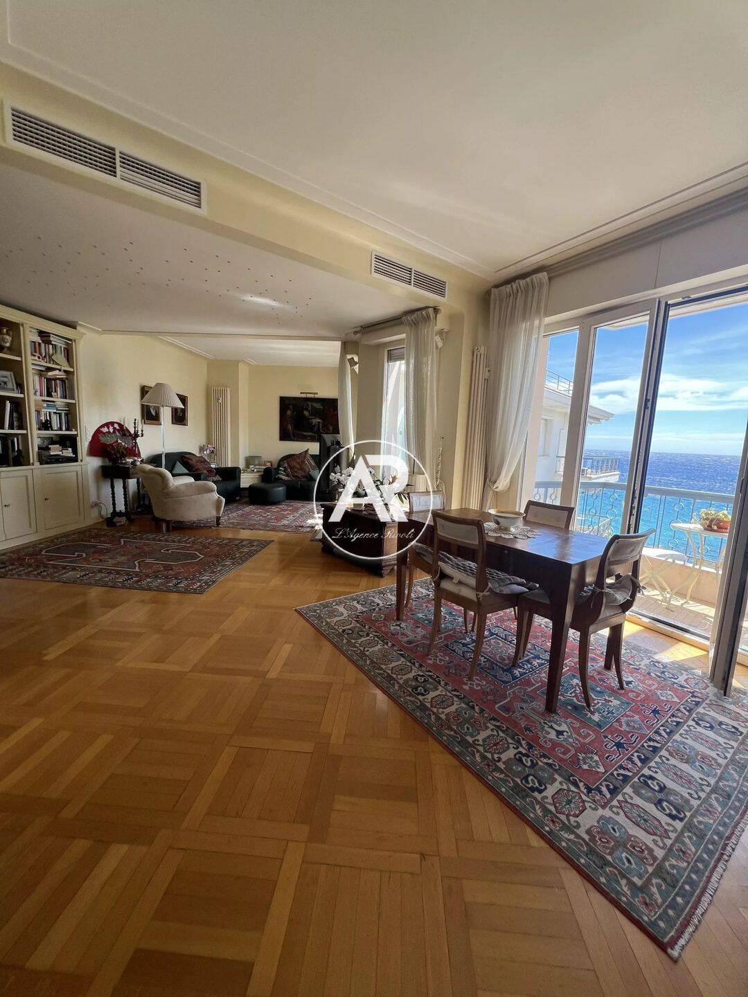 Appartement 3 pièces 84 m² · à Menton · 83,8 m² · 845 000 €
