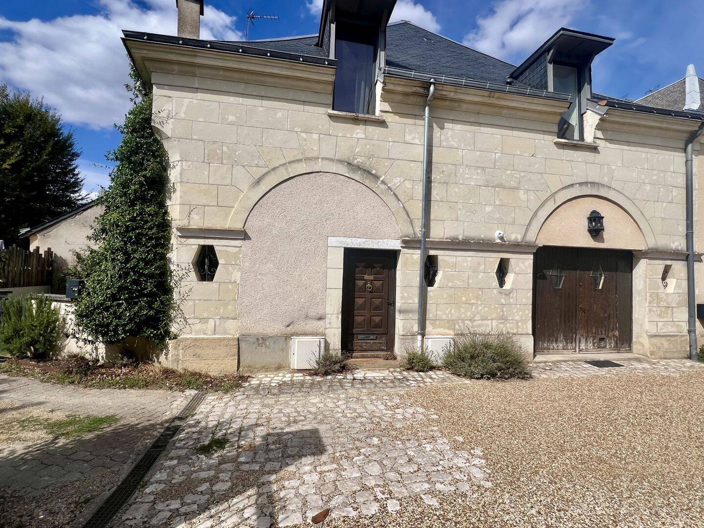 Maison 6 pièces 120 m² · à Saint-Cyr-sur-Loire · 120,4 m² · 374 000 €