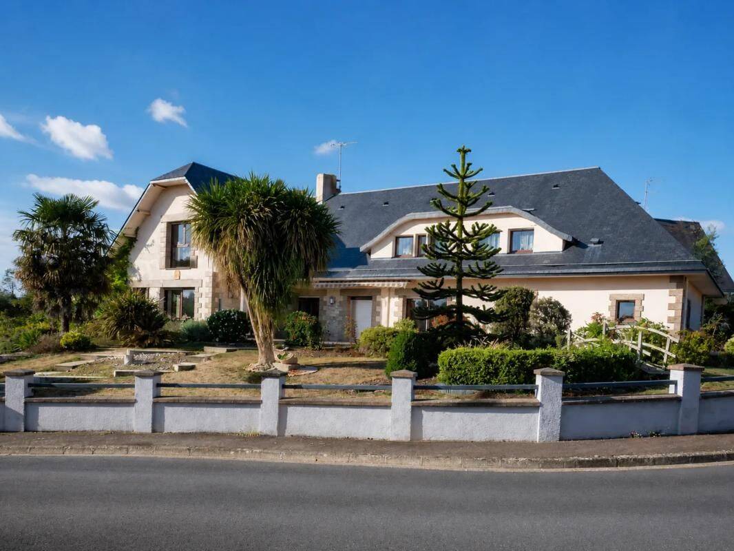 Maison 9 pièces 275 m² · à Torigny-les-Villes · 275 m² · 419 000 €