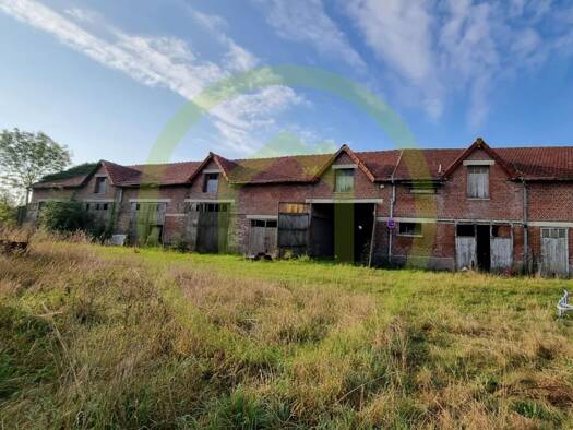 Maison à vendre 128 000 € 1 pièce 1 chambre 536 m² 4 542 m² de terrain Le Plessier-Rozainvillers 80110
